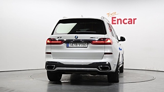 BMW X7 G07 2020