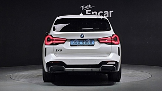 BMW IX3 2022