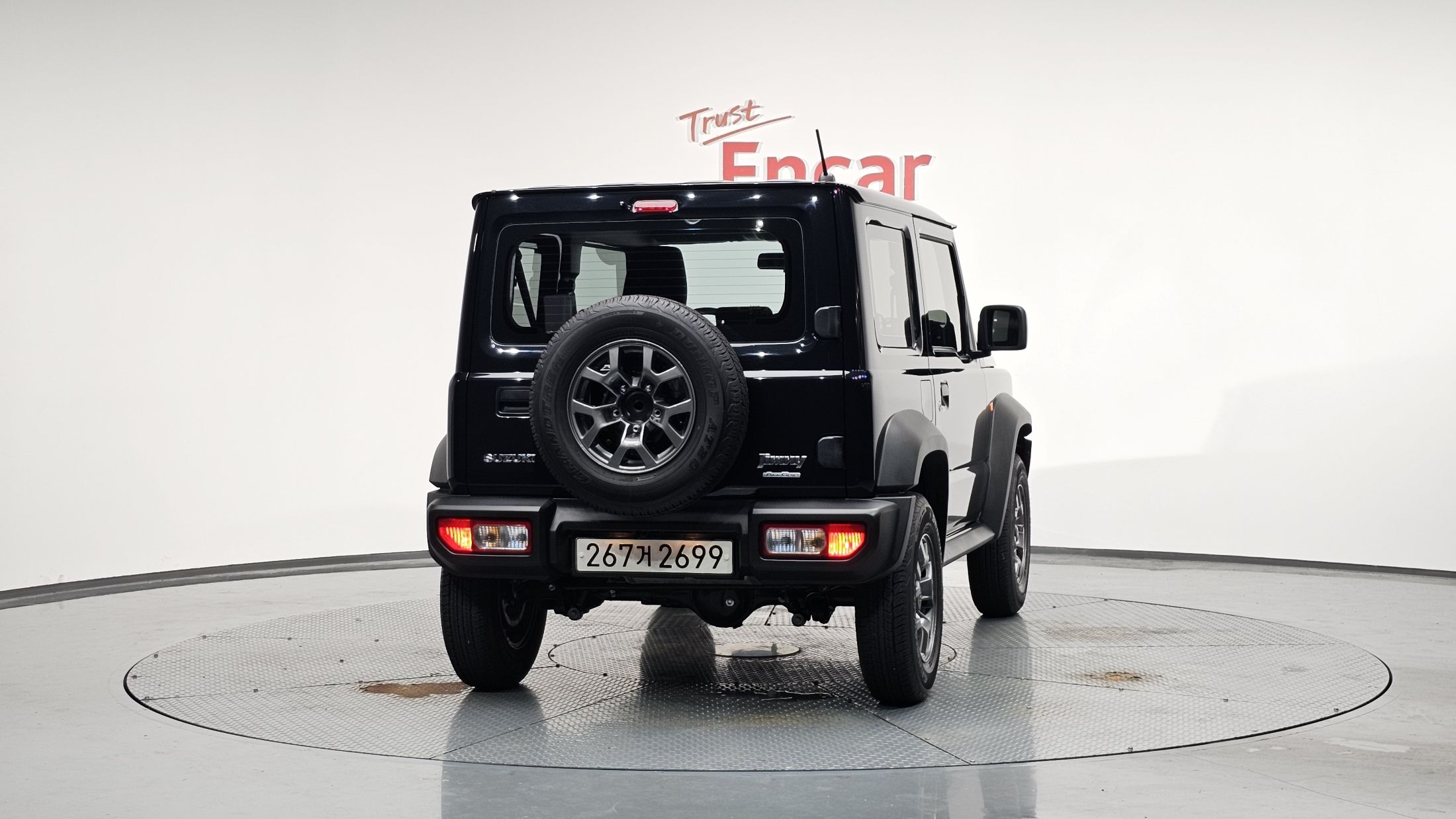 SUZUKI JIMNY 2025