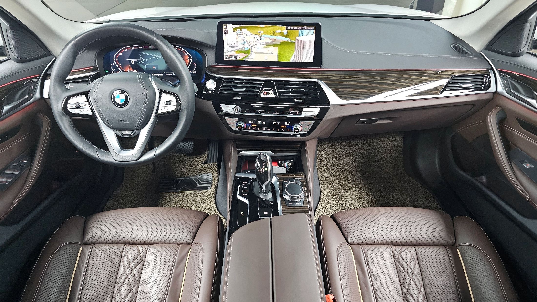 BMW 5-SERIES G30 2022