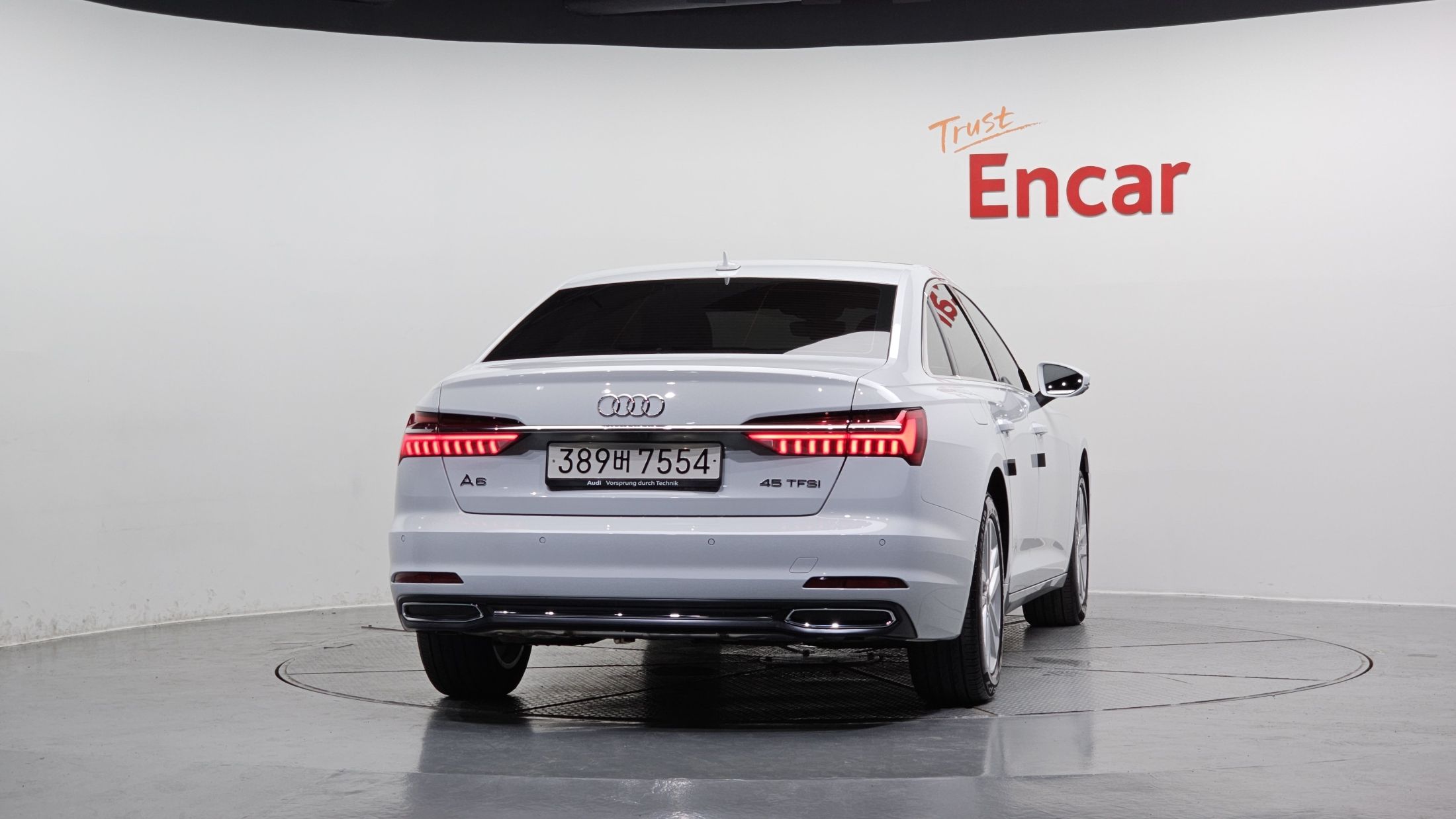 AUDI A6 C8 2023
