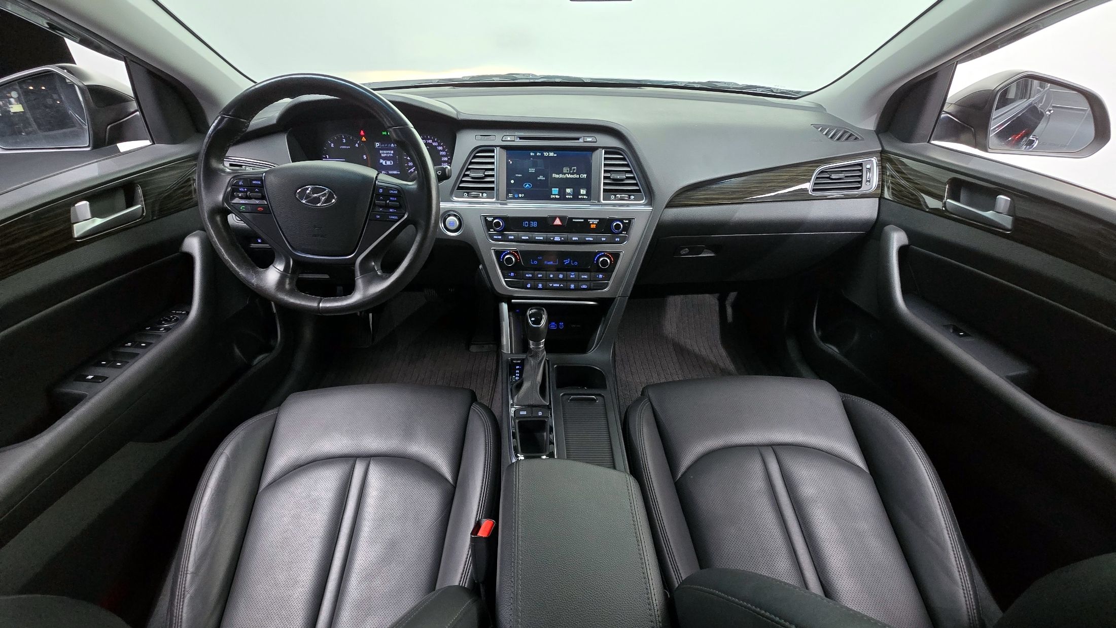 HYUNDAI SONATA LF 2016