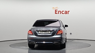 MERCEDES BENZ E-CLASS W213 2018