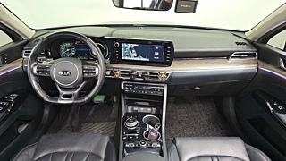KIA K5  3 GENERATION 1.6 Turbo 2020