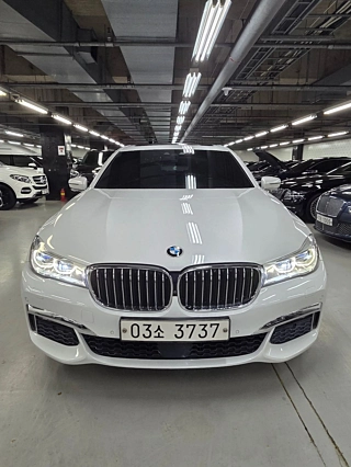 BMW 7-SERIES G11 2018