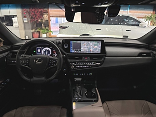 LEXUS ES300H 2024