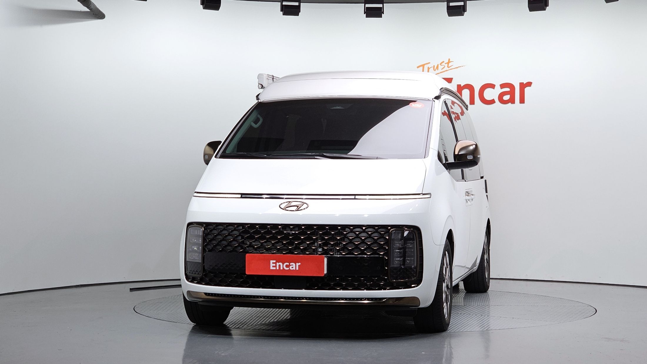 HYUNDAI STARIA 2022