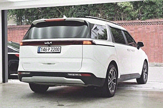 KIA CARNIVAL 2023