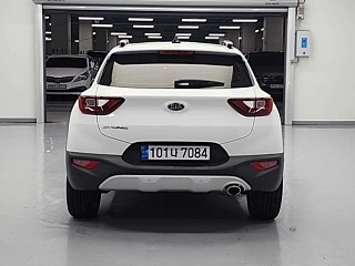 KIA STONIC 2018