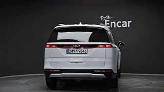 KIA CARNIVAL 2023