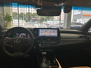 LEXUS ES300H  7 GENERATION Luxury Plus 2024