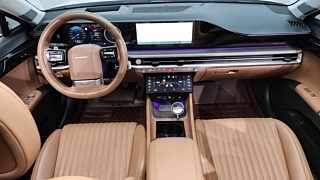 HYUNDAI GRANDEUR GN7 2025