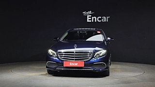 MERCEDES BENZ E-CLASS W213 2017