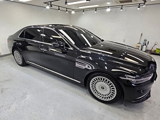 GENESIS G90 2019