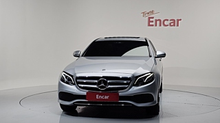 MERCEDES BENZ E-CLASS W213 2019