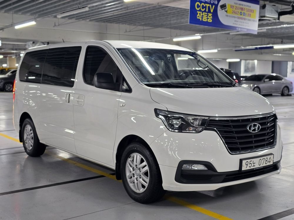 HYUNDAI STAREX GRAND 2018