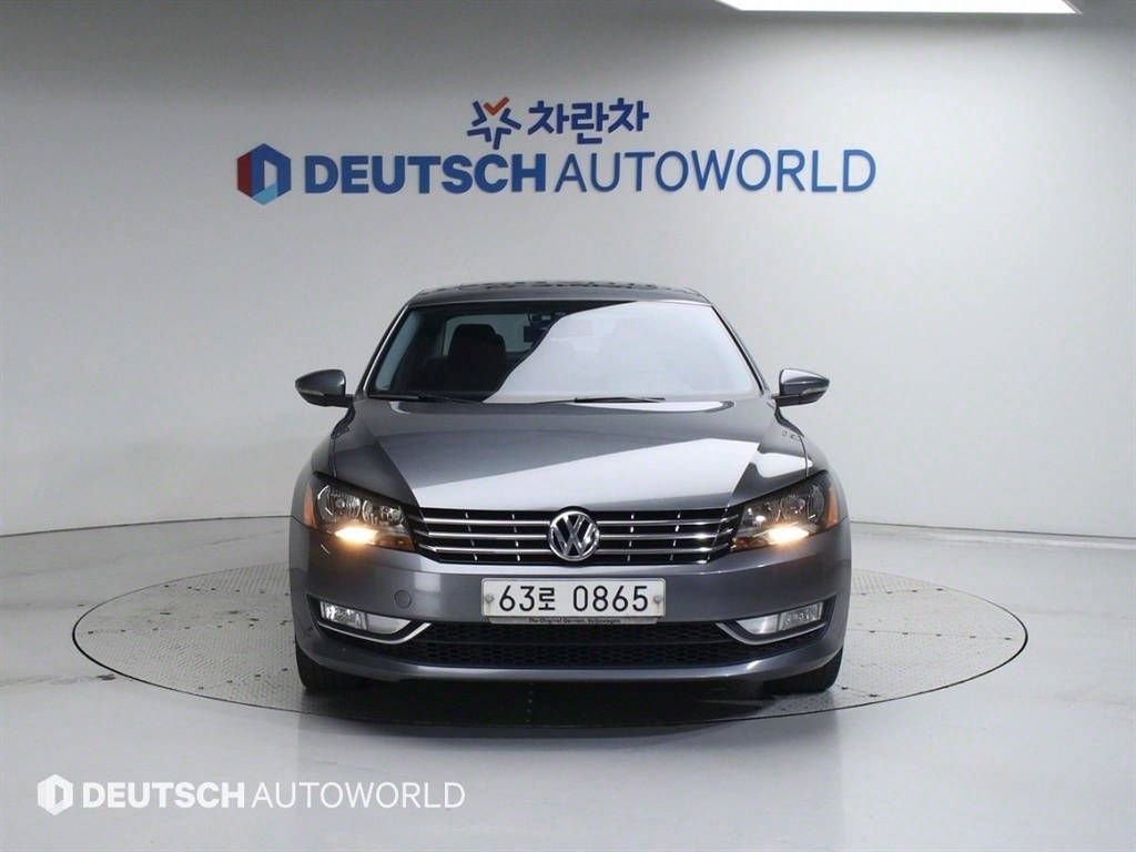 VOLKSWAGEN PASSAT 2015
