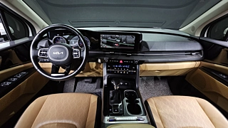 KIA CARNIVAL  4 GENERATION 9 Seater Prestige 2022