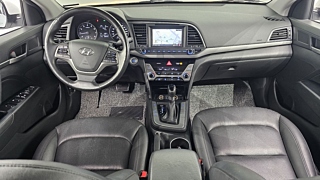 HYUNDAI AVANTE AD 2016