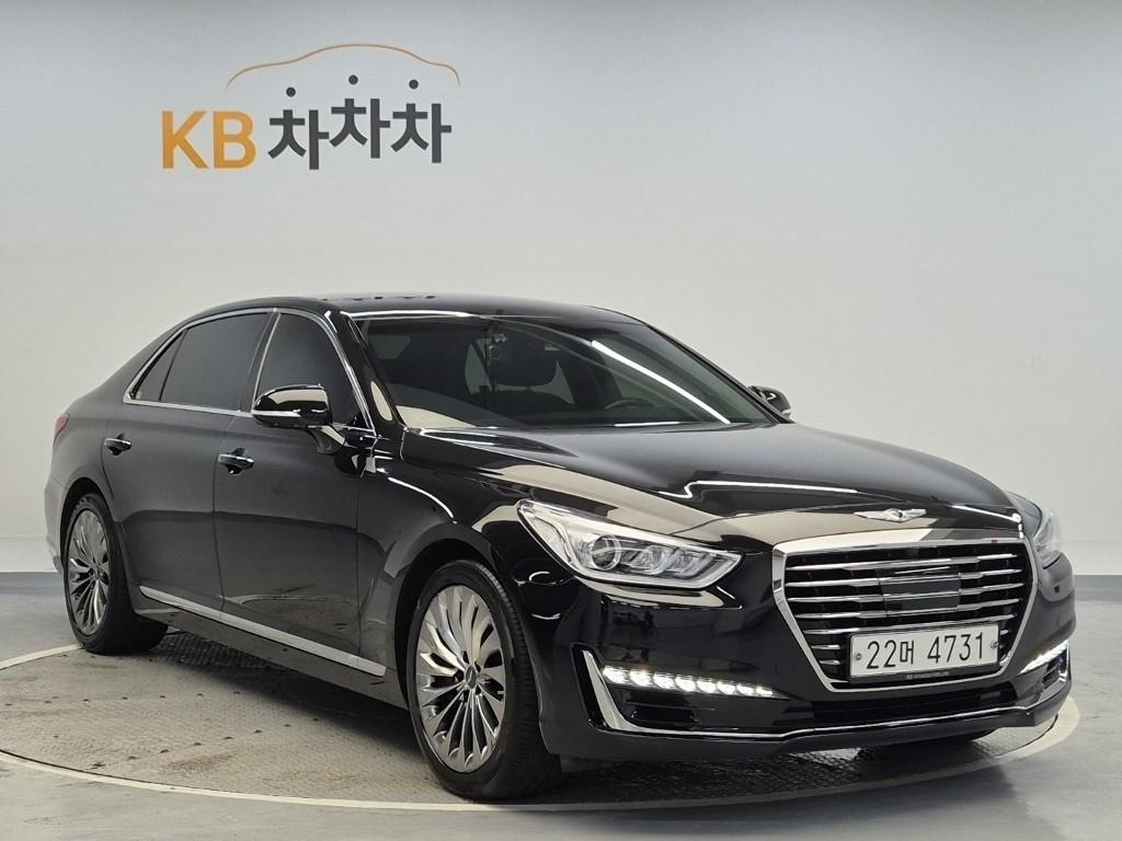 GENESIS EQ900 2018