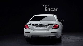 MERCEDES BENZ E-CLASS W213 2019
