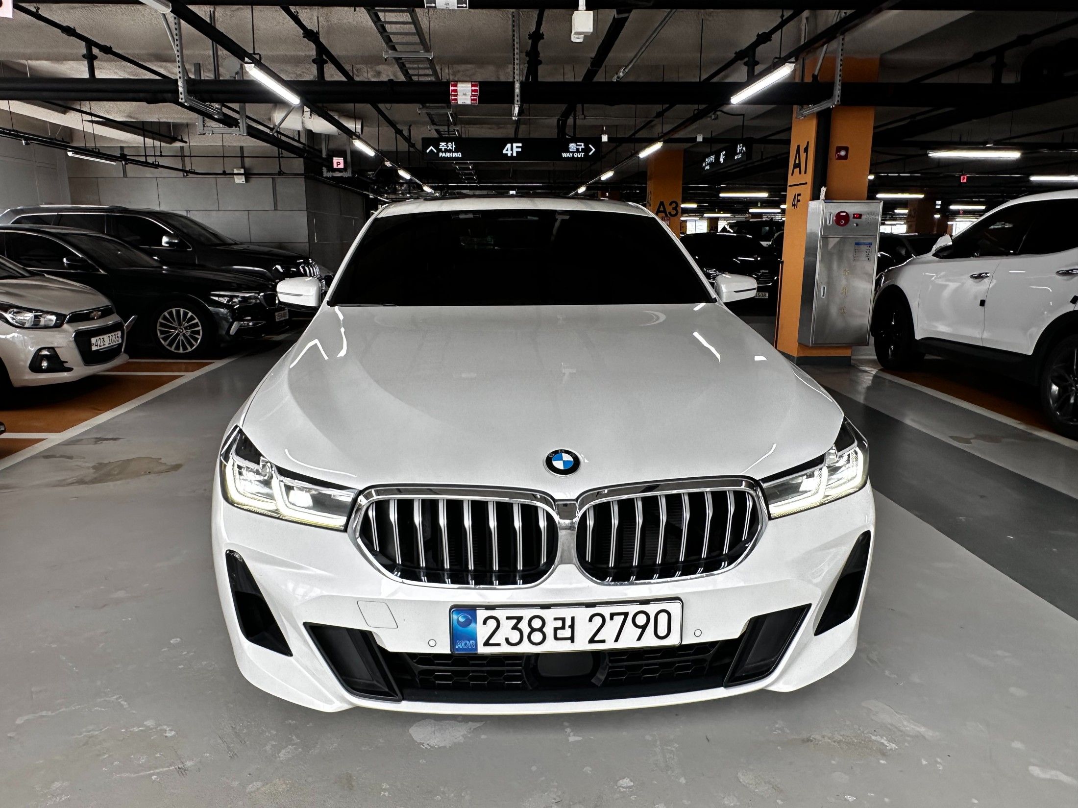 BMW 6-SERIES GT G32 2022