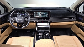 KIA CARNIVAL 2023