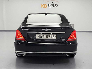 GENESIS EQ900 2016