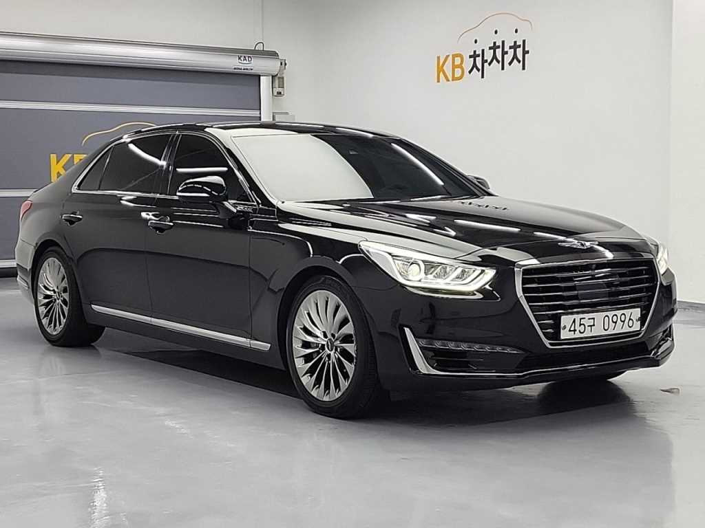 GENESIS EQ900 2016
