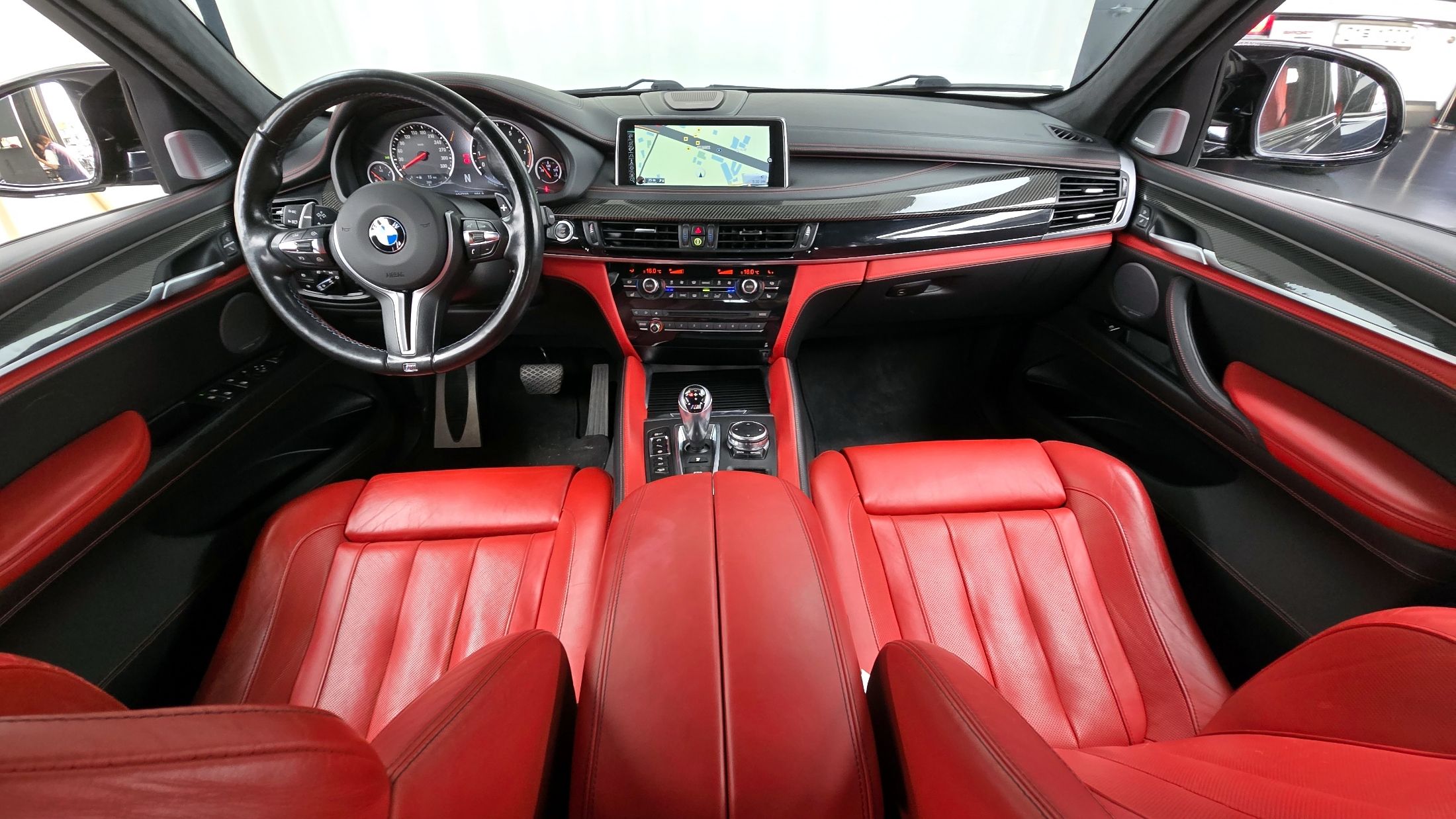BMW X6M F16 2016