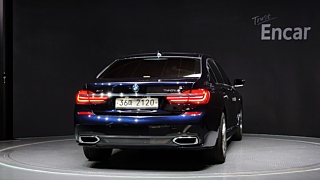BMW 7-SERIES G11 2017