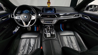 BMW 7-SERIES G11 2017