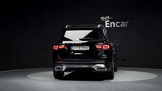MERCEDES BENZ GLB-CLASS X247 2023