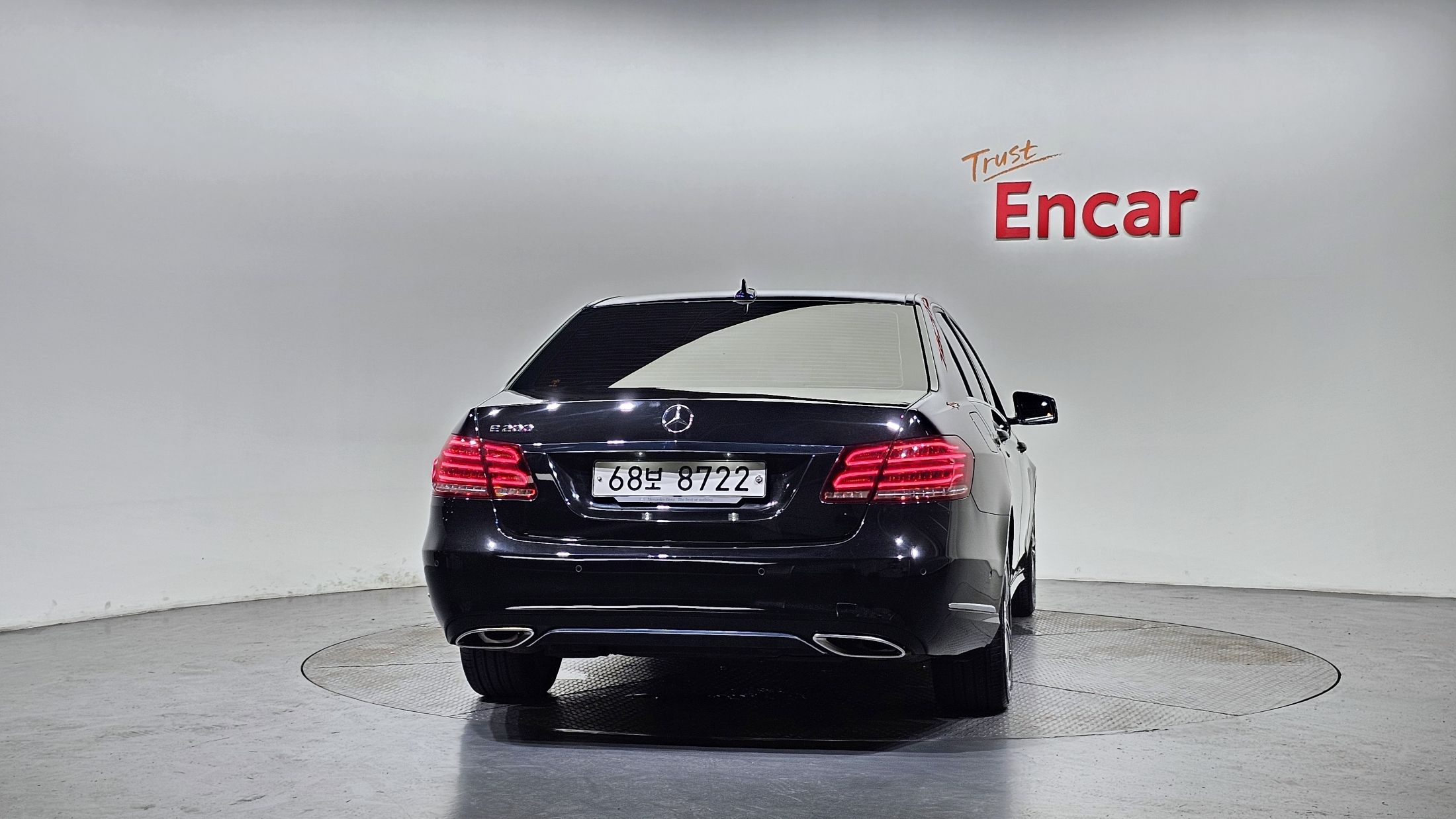 MERCEDES BENZ E-CLASS W212 2015