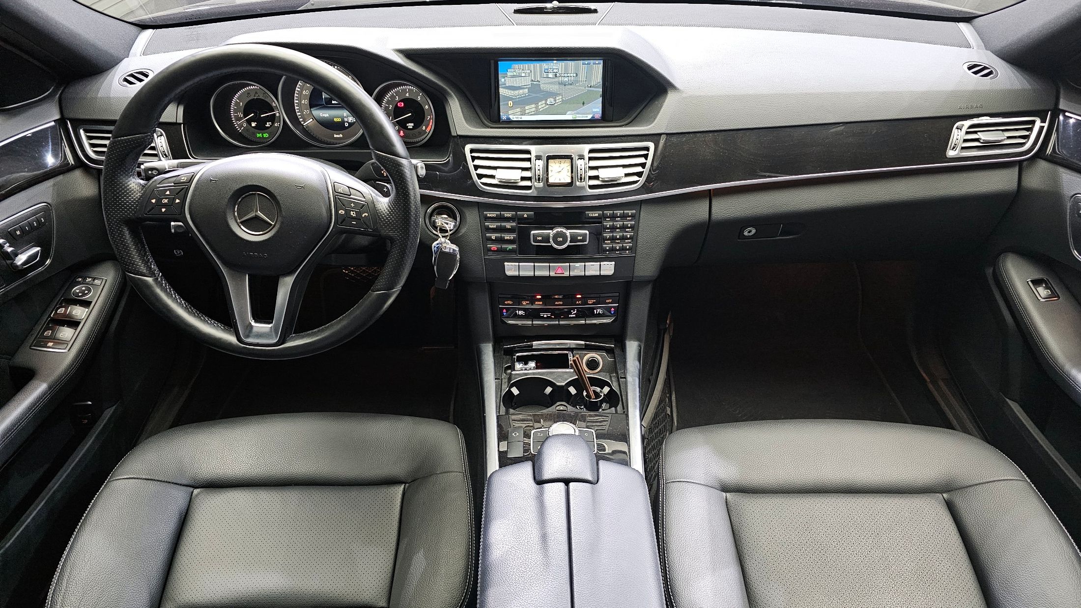 MERCEDES BENZ E-CLASS W212 2015