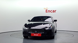MASERATI GHIBLI 2014