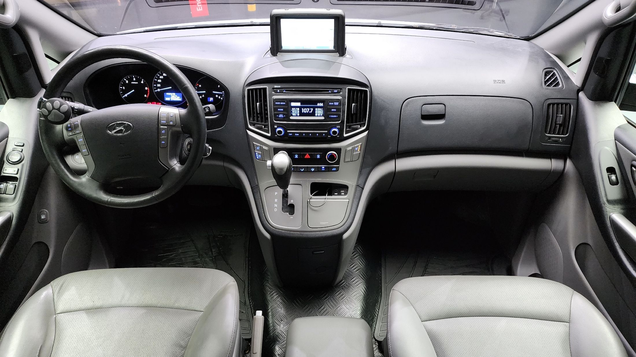 HYUNDAI STAREX GRAND 2019