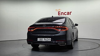 HYUNDAI GRANDEUR IG 2017