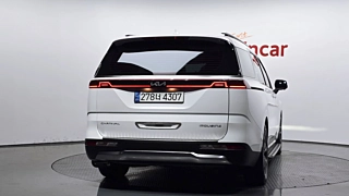 KIA CARNIVAL  4 GENERATION 9 Seater Signature 2021