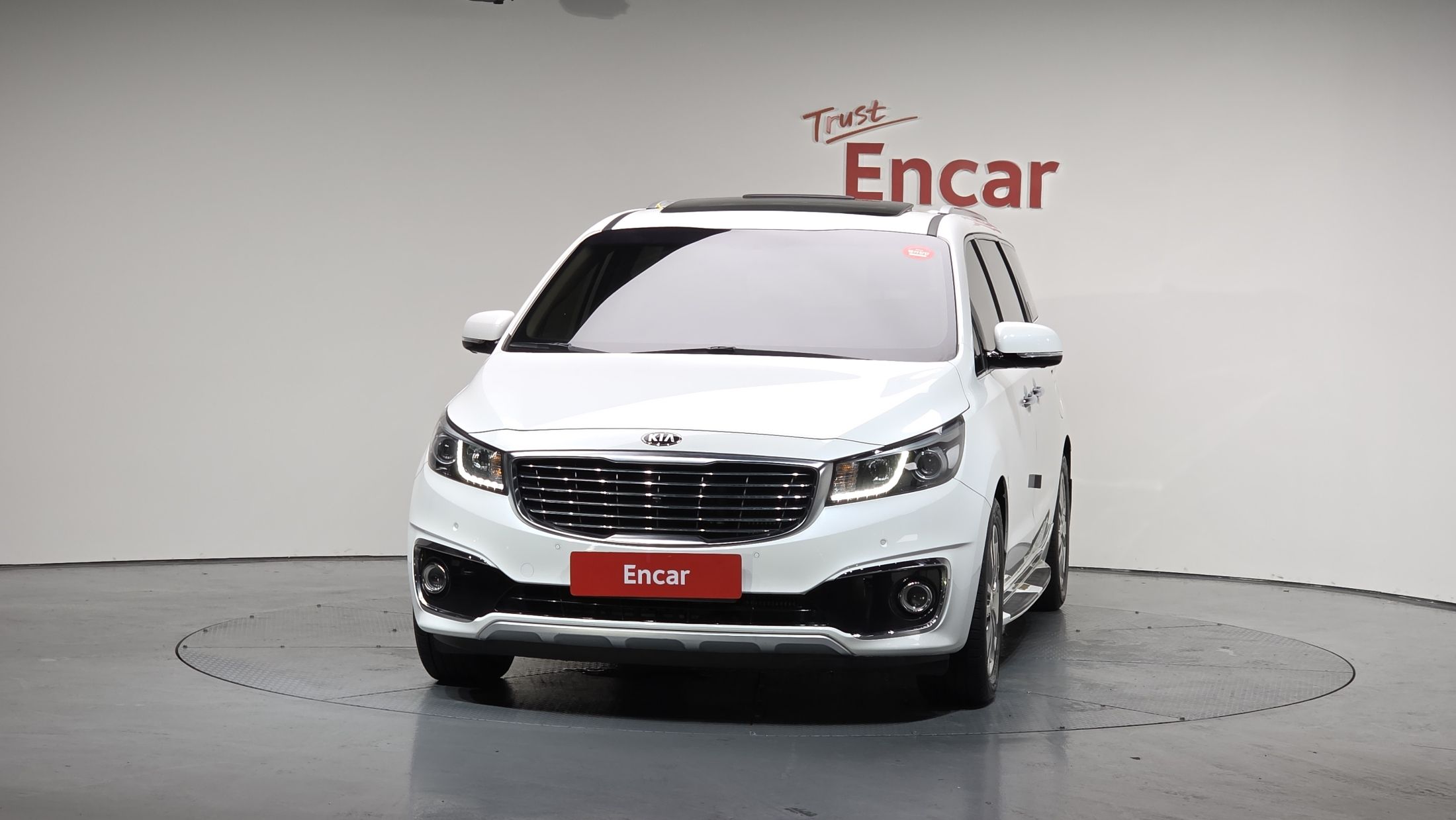 KIA CARNIVAL 2017