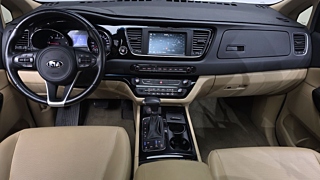 KIA CARNIVAL 2017