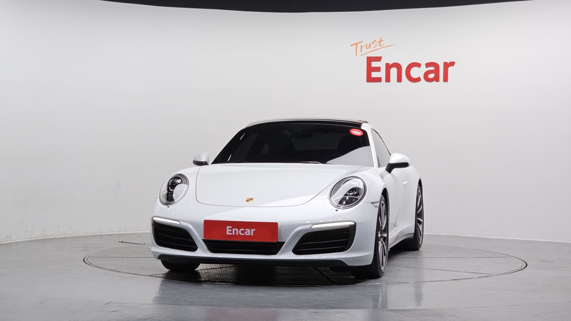 PORSCHE 911 2017