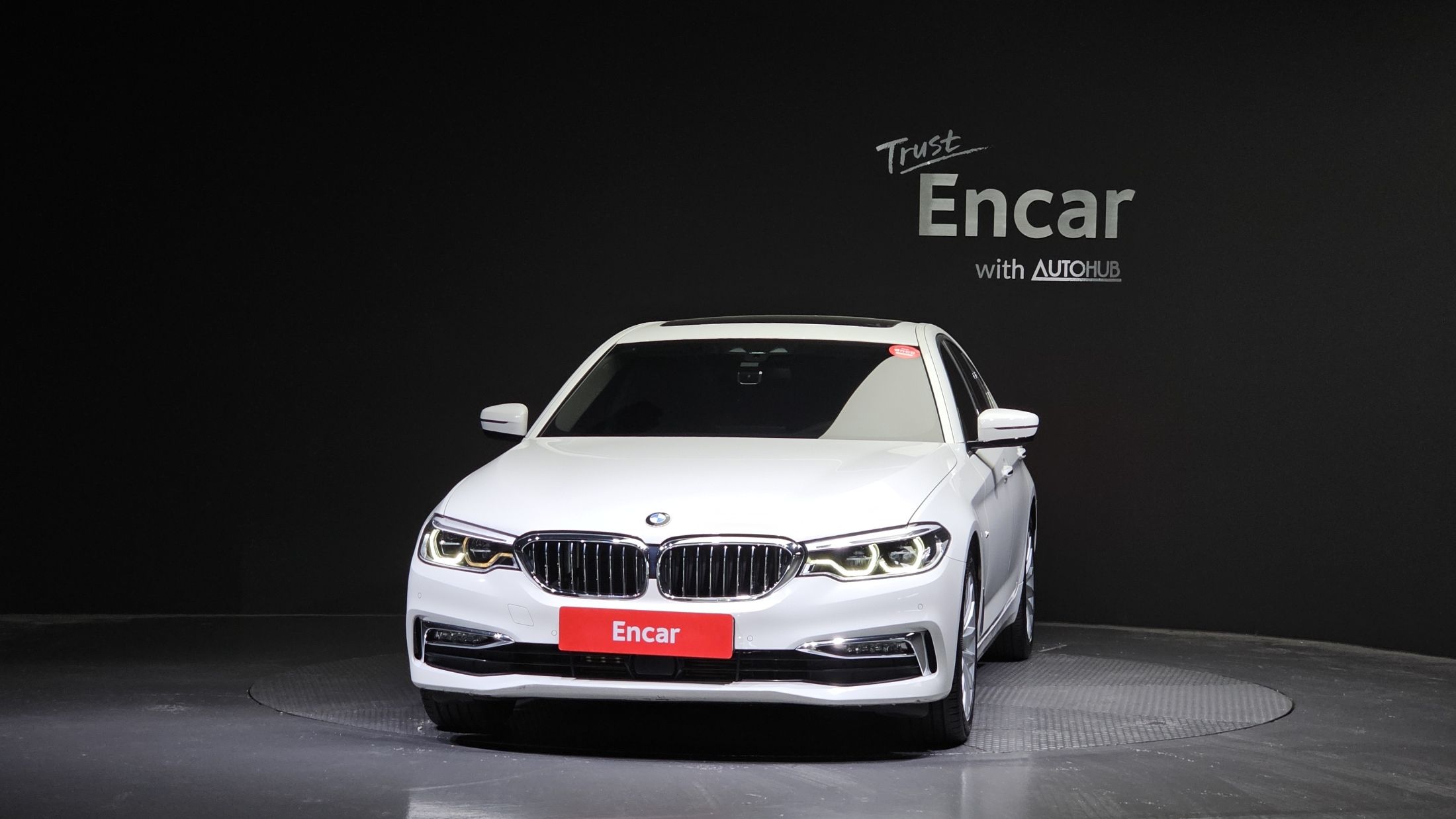 BMW 5-SERIES G30 2018