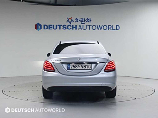 MERCEDES BENZ C-CLASS W205 2016