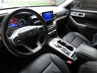 FORD EXPLORER 2021