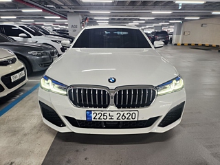 BMW 5-SERIES G30 2023