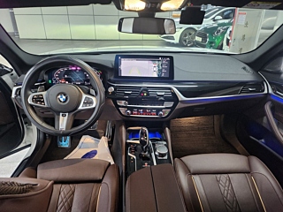 BMW 5-SERIES G30 2023
