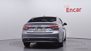 HYUNDAI LF SONATA HYBRID 2016