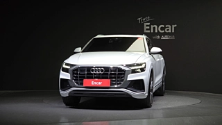 AUDI Q8 4M 2021