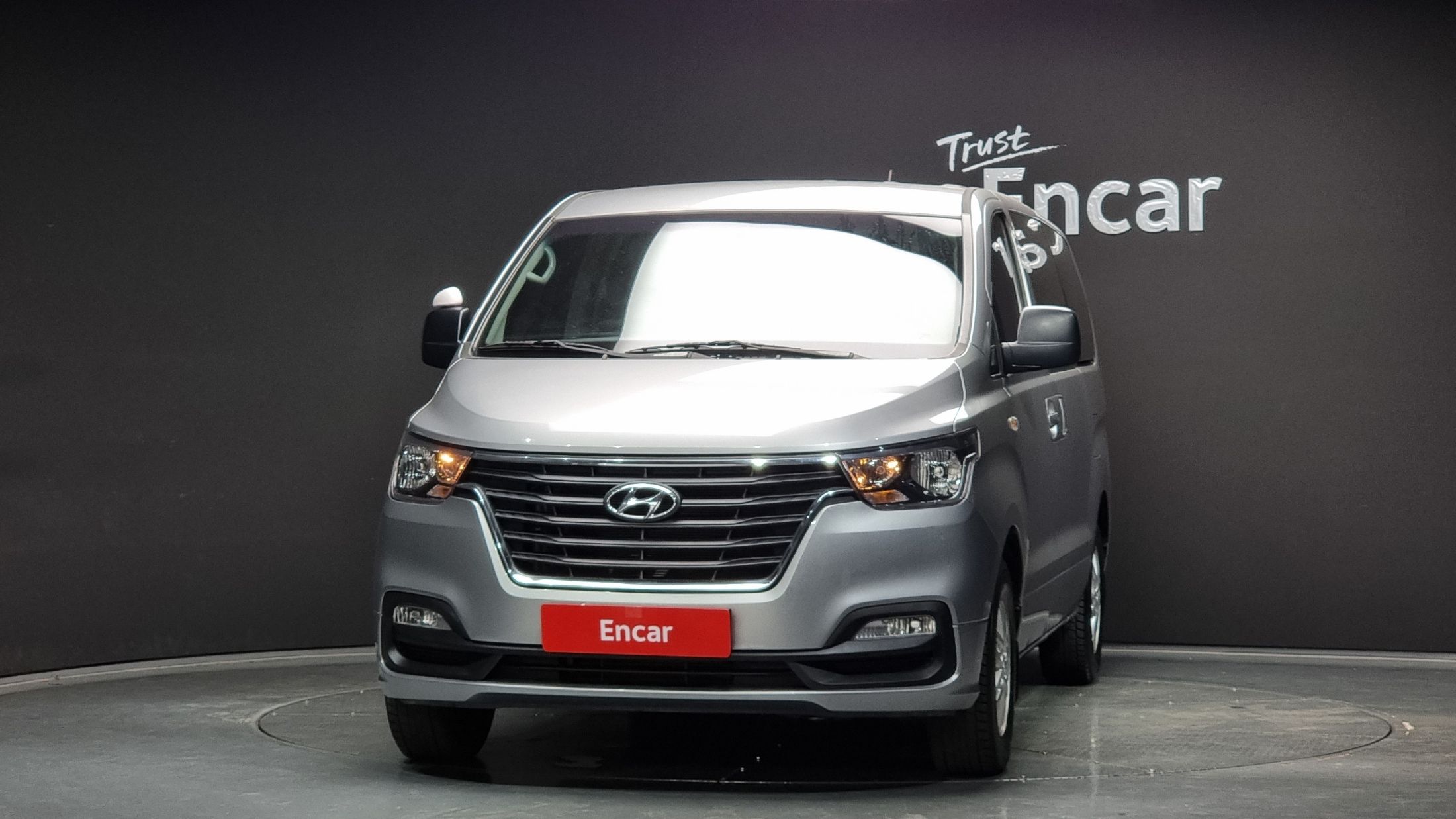 HYUNDAI STAREX GRAND 2019